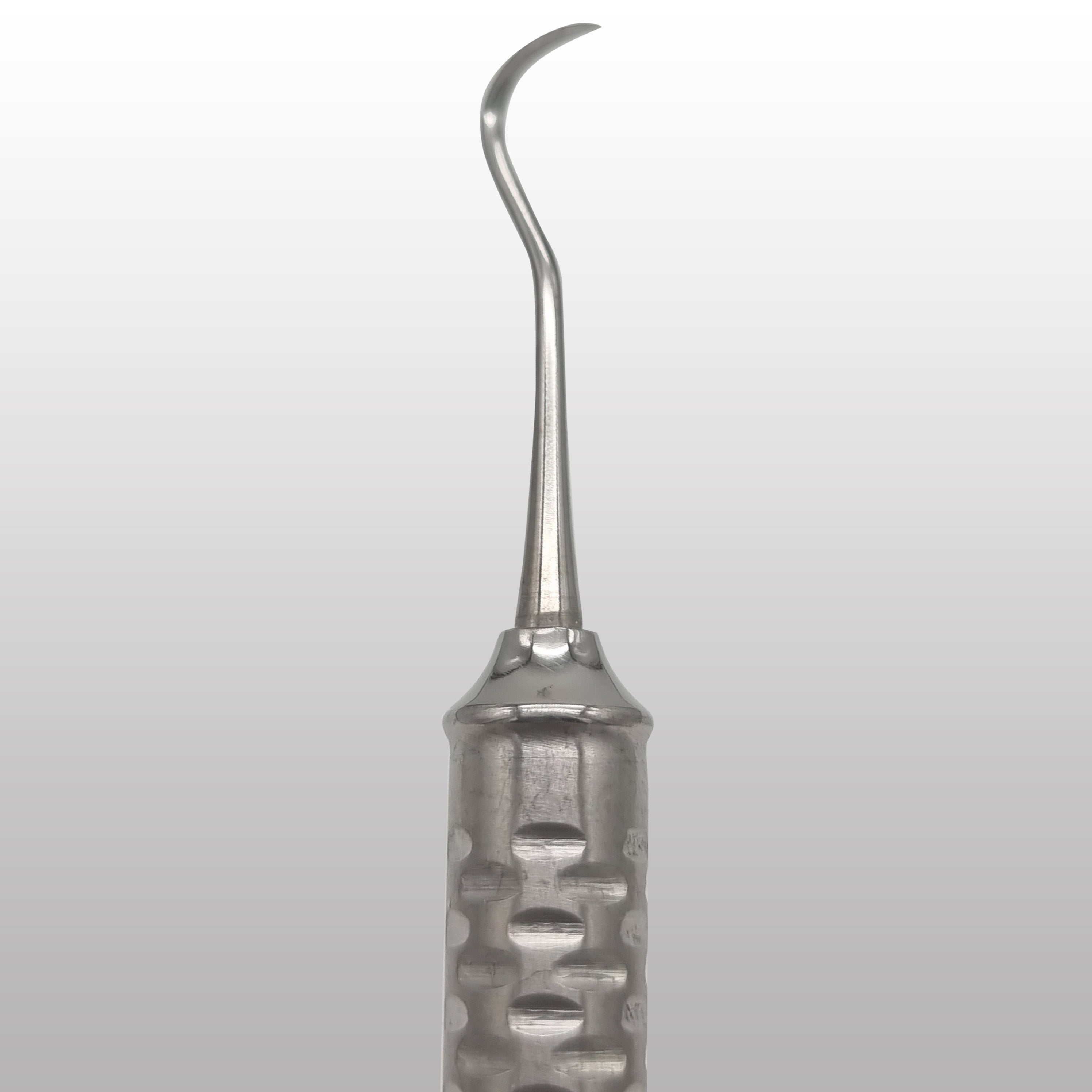 Sickle Scaler   9.5mm